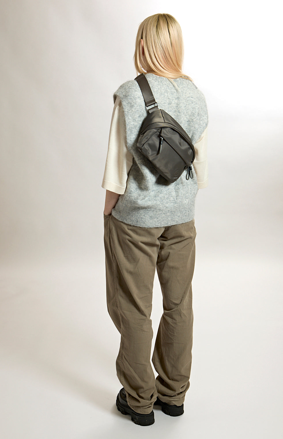 Phase Sling Pack - Garden